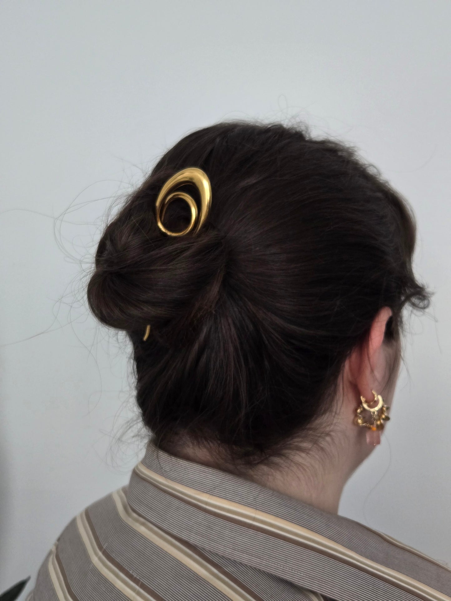 025 | swirly hair pin