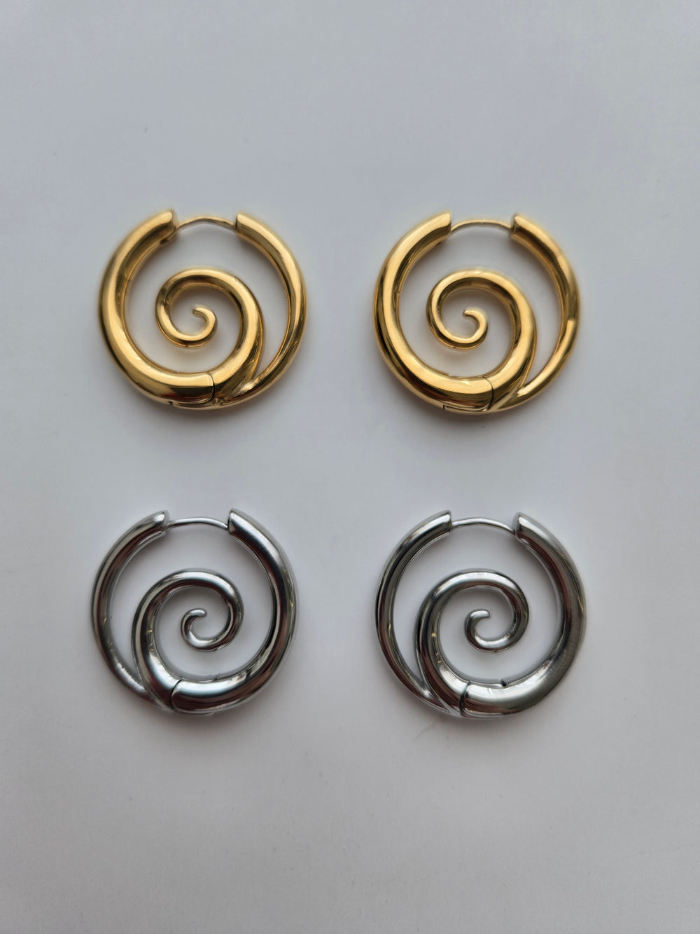 002 | swirly hoops