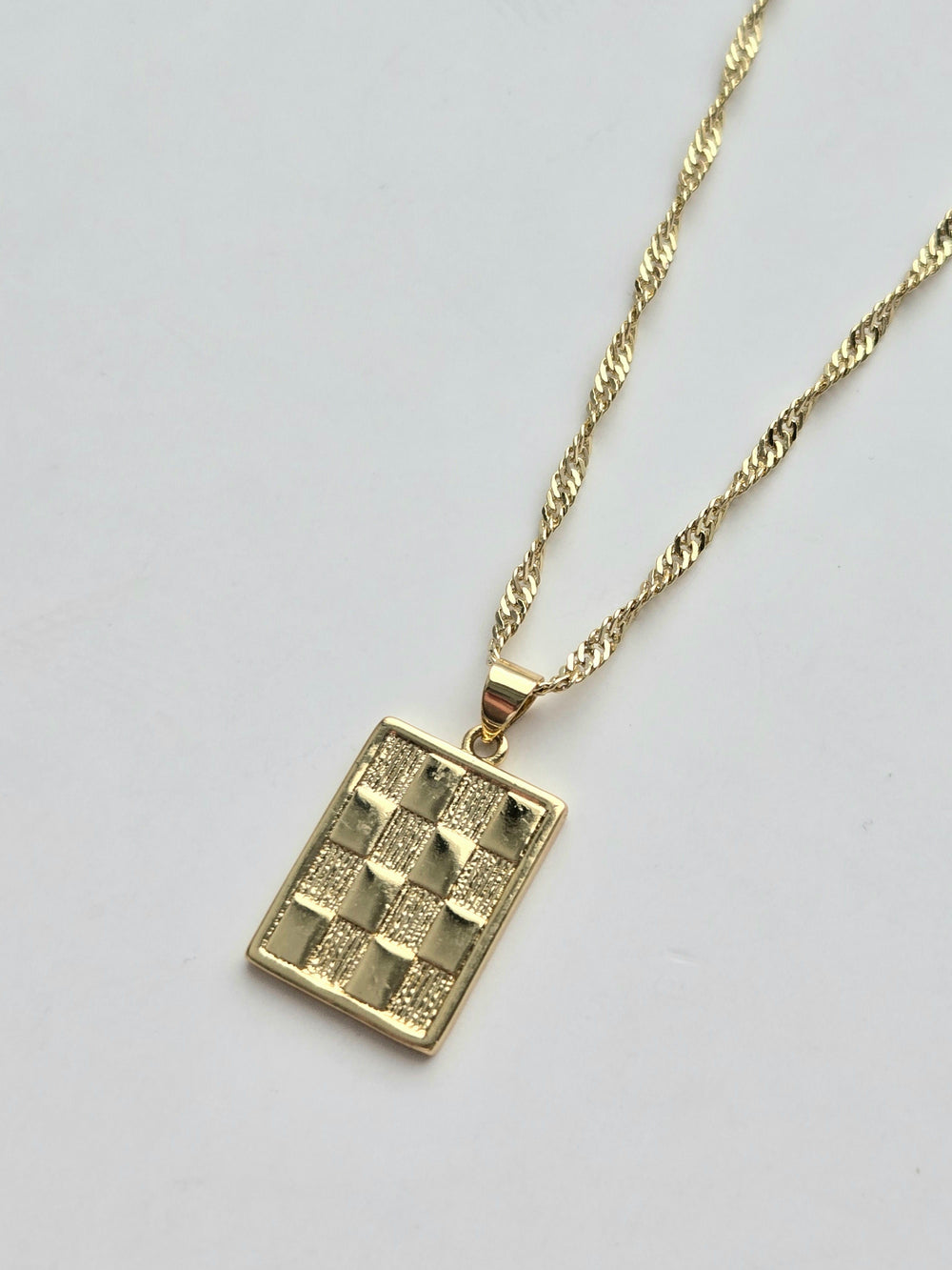 054 | rectangle checker necklace